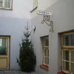 Romeo Family Uus Apartamento Talin