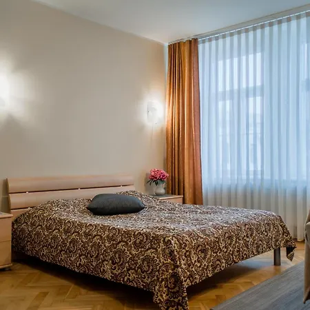 Romeo Family Uus * Ταλίν