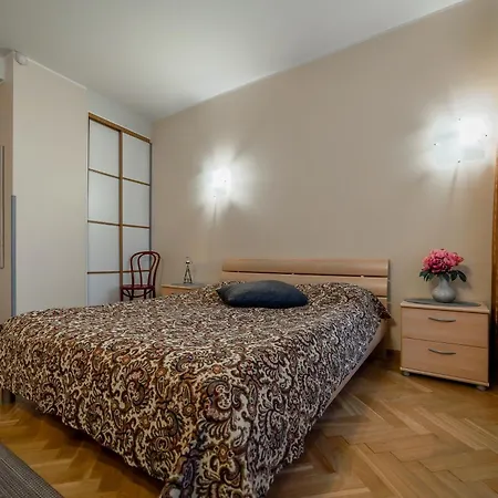 Romeo Family Uus Reval