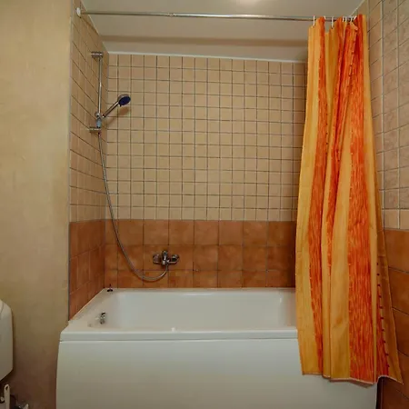 Romeo Family Uus Apartment *