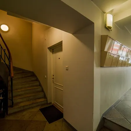 Romeo Family Uus Reval