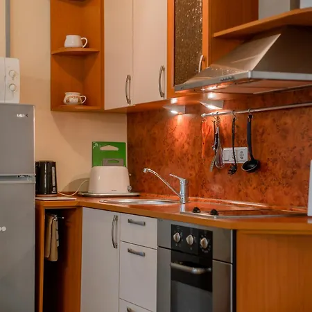 罗密欧优思家庭公寓 公寓 *