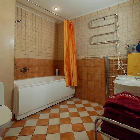 罗密欧优思家庭公寓 * 塔林