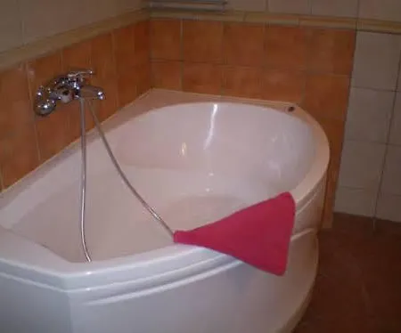 罗密欧优思家庭公寓 公寓 塔林