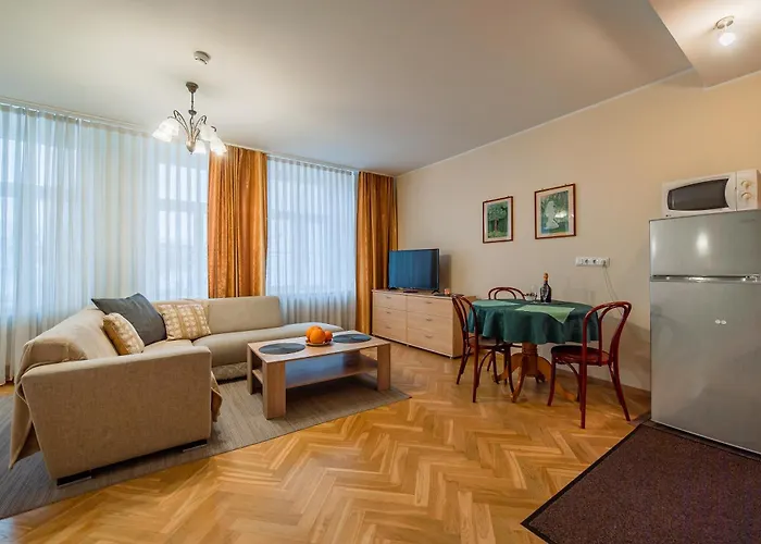 Апартаменти Romeo Family Uus *