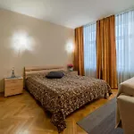 Romeo Family Uus Апартаменты