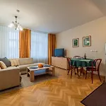 Апартаменты Romeo Family Uus *