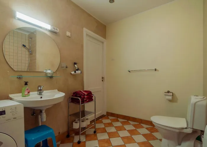 Romeo Family Uus * Tallin